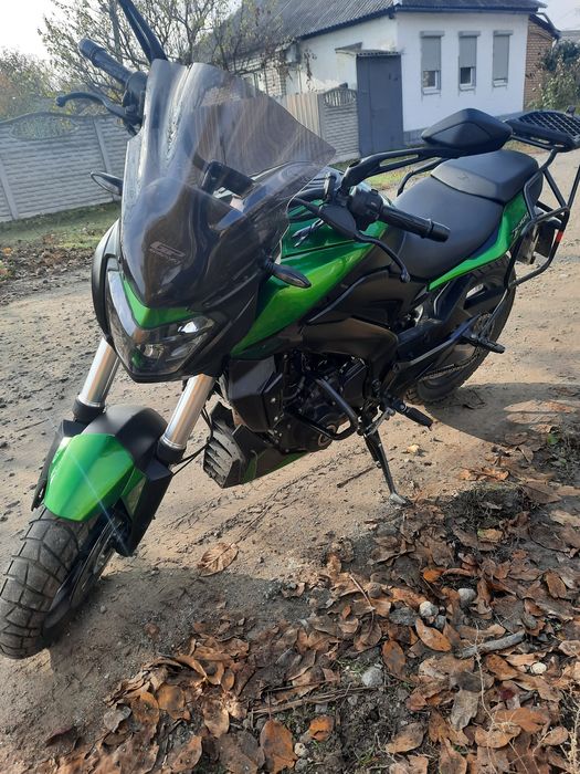 Мтоцикл Bajaj Dlominar400  2021 (индия)