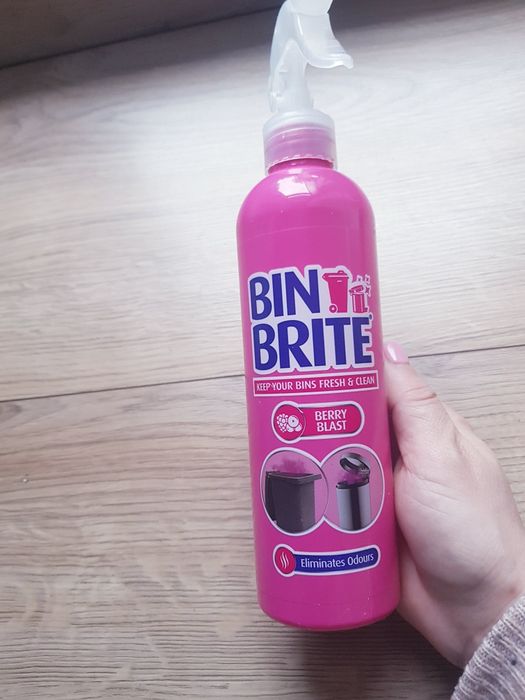 Nowy Spray zapachowy do kosza - koszy marki Bin& Brite 400ml