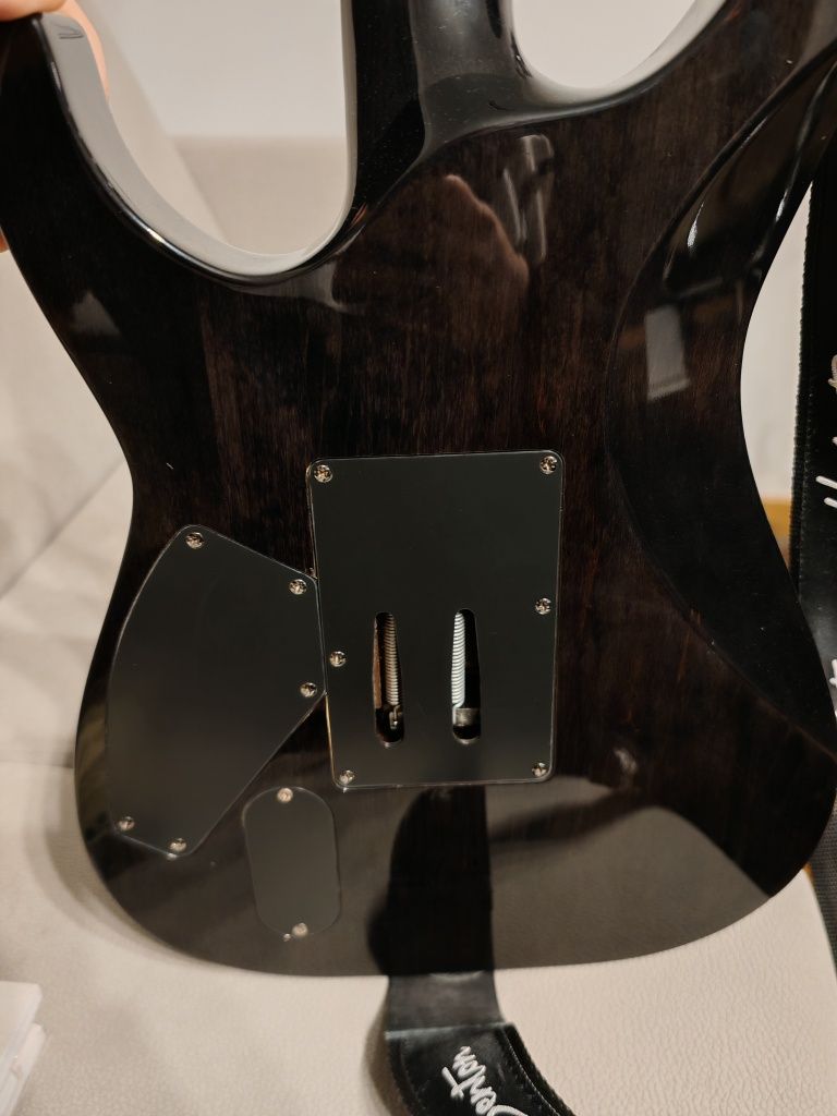 Esp Ltd m-1000 See-thru Black