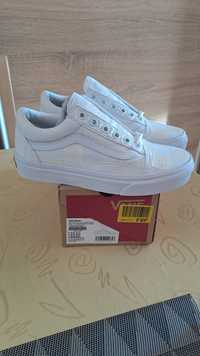 Snakersy Vans r341/2