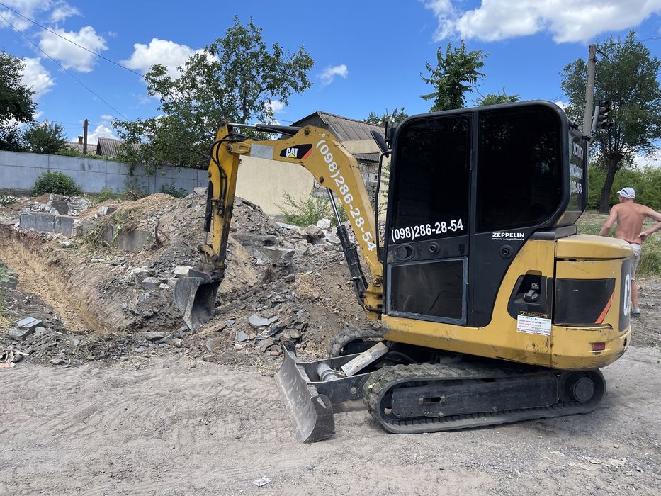 Аренда Мини экскаватора гидромолот экскаватор септик демотаж Камаз Зил