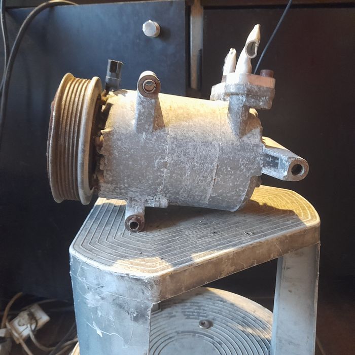 Compressor ar condicionado  ford transit