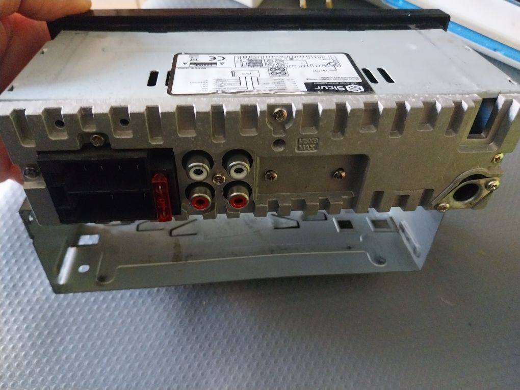 Auto radio digital  com leitor de cd impecavel