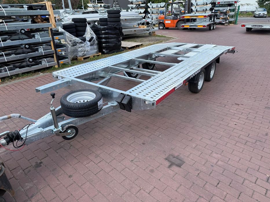 Laweta  raz łamana 5x2m koła 195r13c  najazdy alu 2700kg dostawa MOTOMUS  Laweta raz łamana 5x2m koła 195r13c  najazdy alu 2700kg dostawa MOTOM