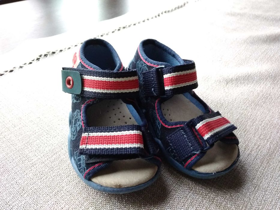 Sandały - kapcie BEFADO rozm. 18