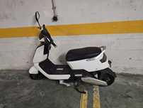 Scoter elétrica
