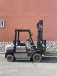 Empilhadora Komatsu FG20