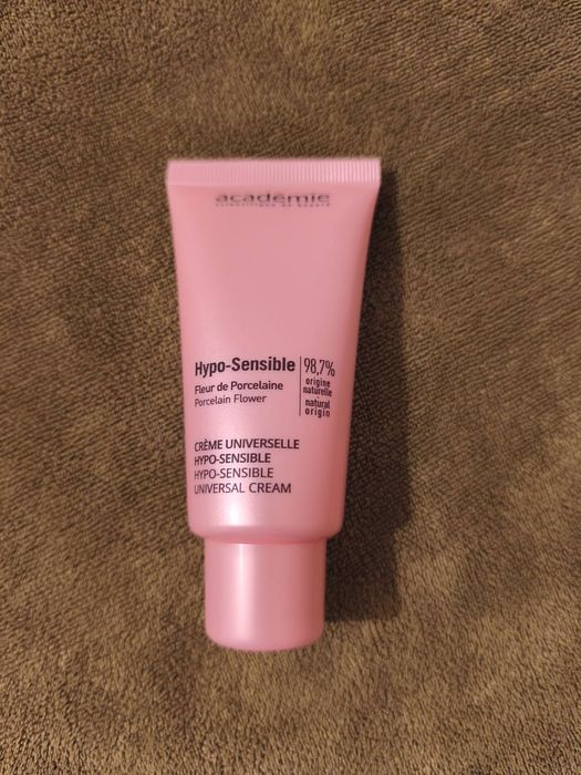 Гіпоалергенний денний захисний крем academy