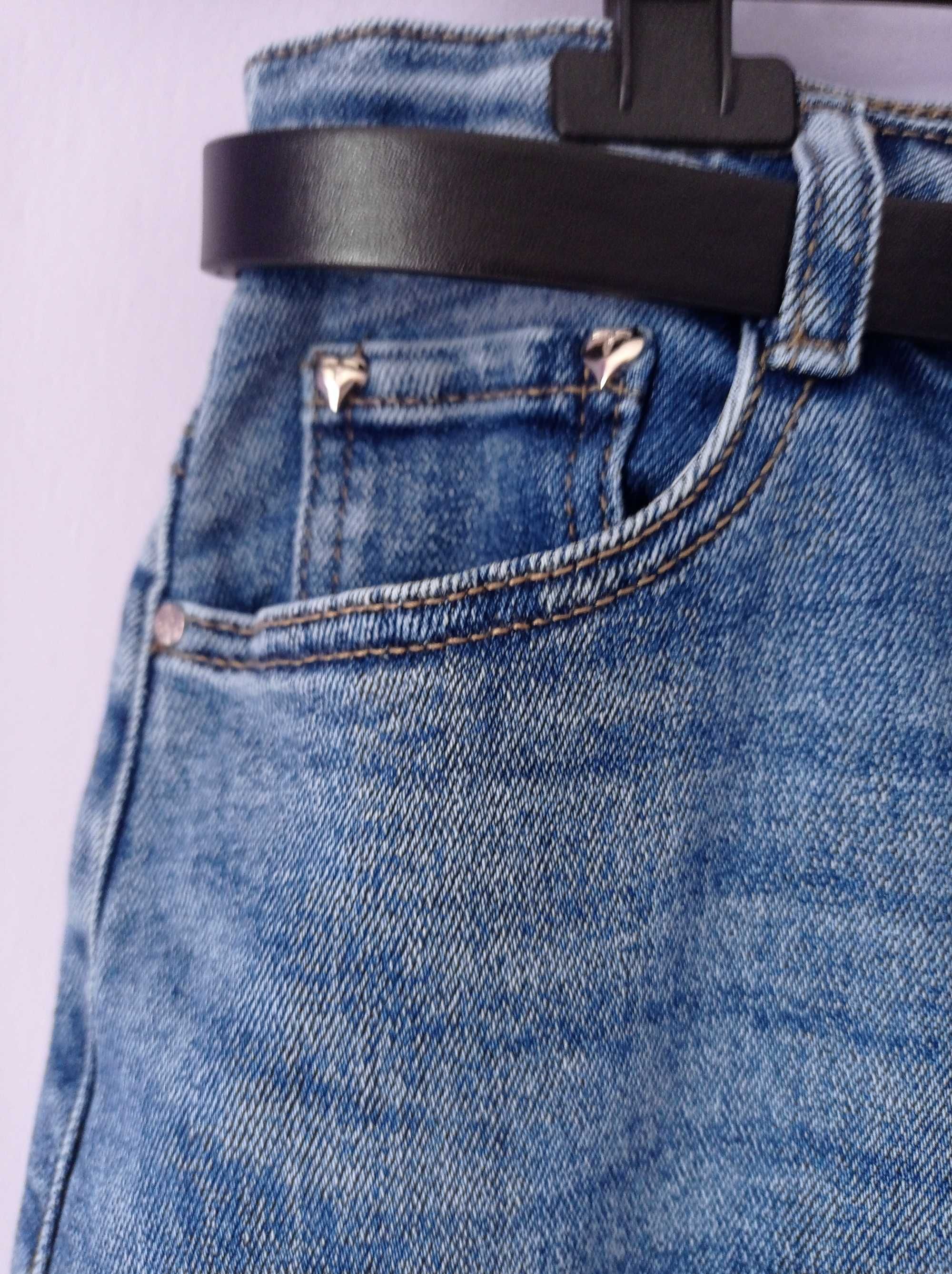 Spódnica jeansowa z paskiem