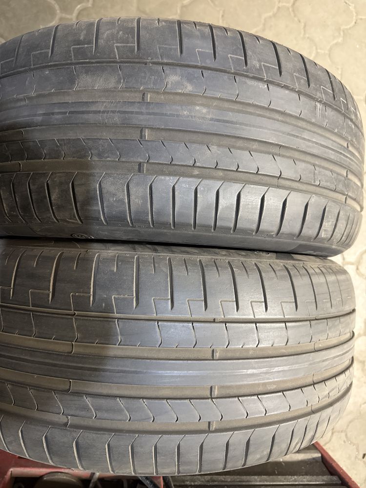 Шины б.у 235 50 R19 Pirelli PZero PZ4 MO1 99Y 2 шт