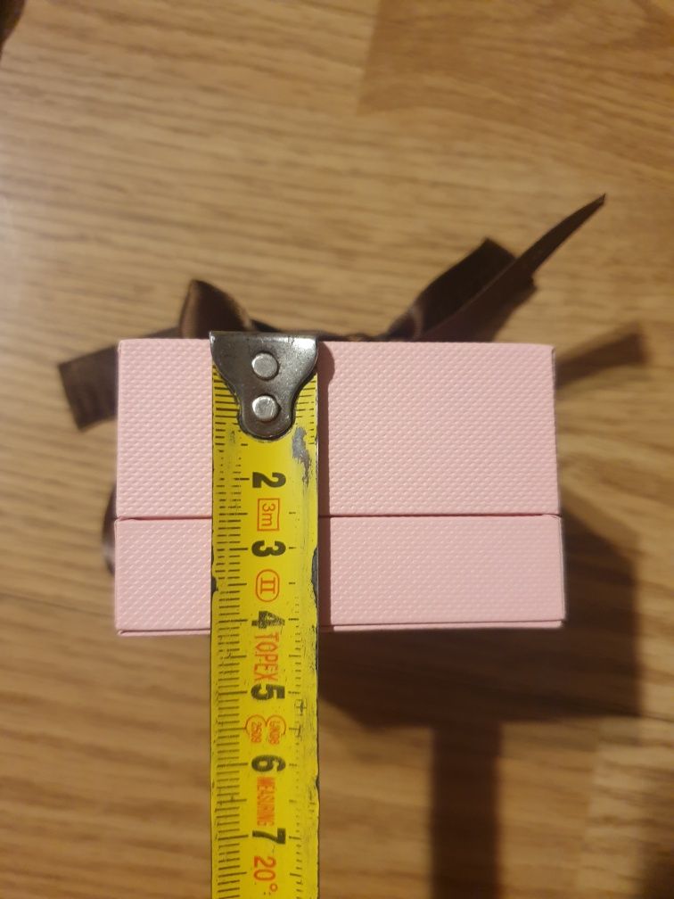 KRUK pudełko na biżuterię różowe 6,5 x 6,5 × 4 cm