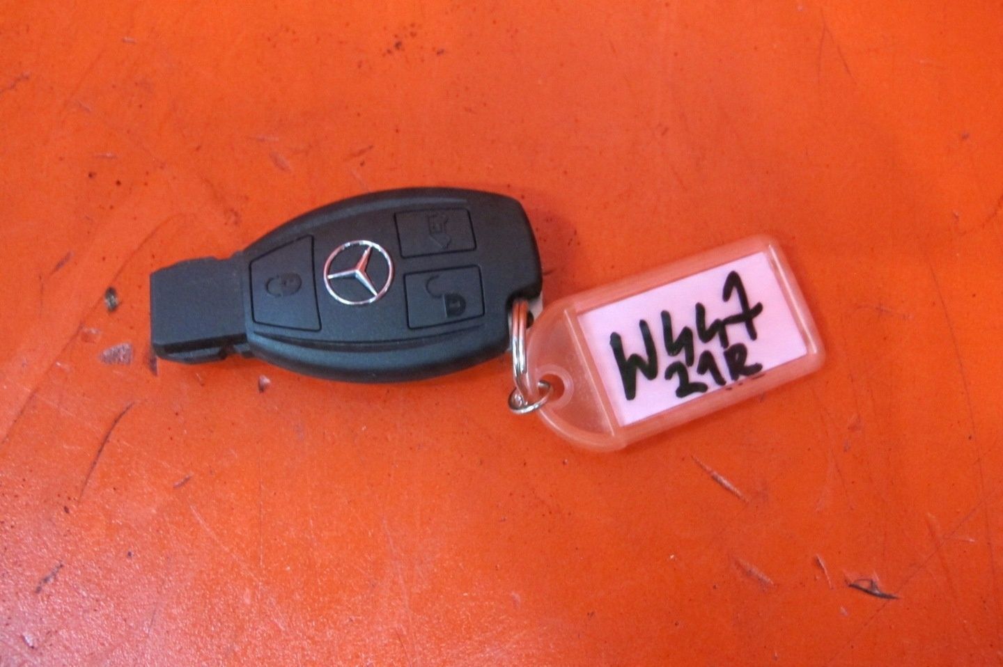 MERCEDES VITO 3 III W447 LIFT 447 KLUCZYK PILOT RYBKA