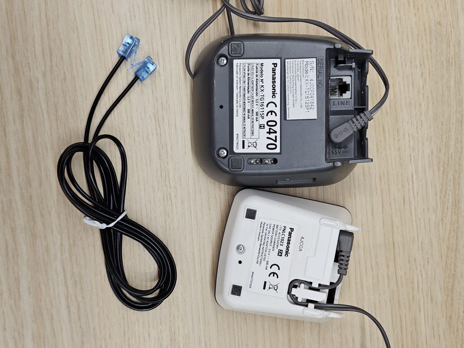 Conjunto 2 telefones sem fios Panasonic KX-TGA161EX