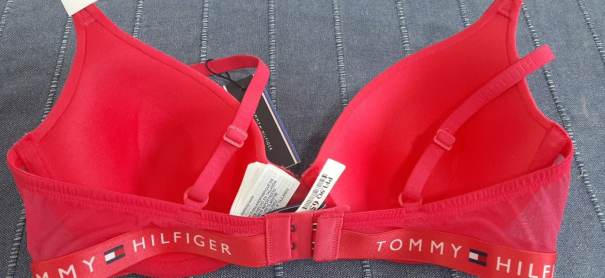 Бюстгальтер Tommy Hilfiger 75B