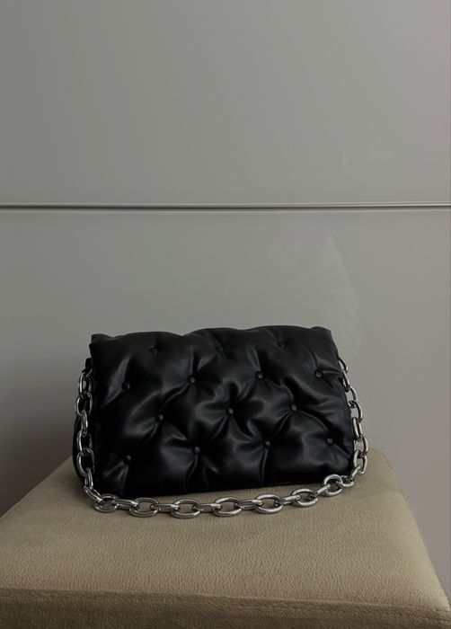 Жіноча чорна сумка