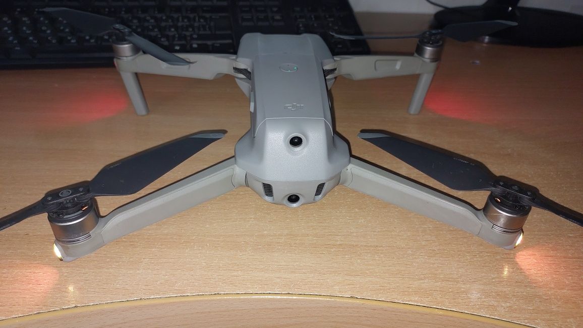 Dji mavic air2 combo