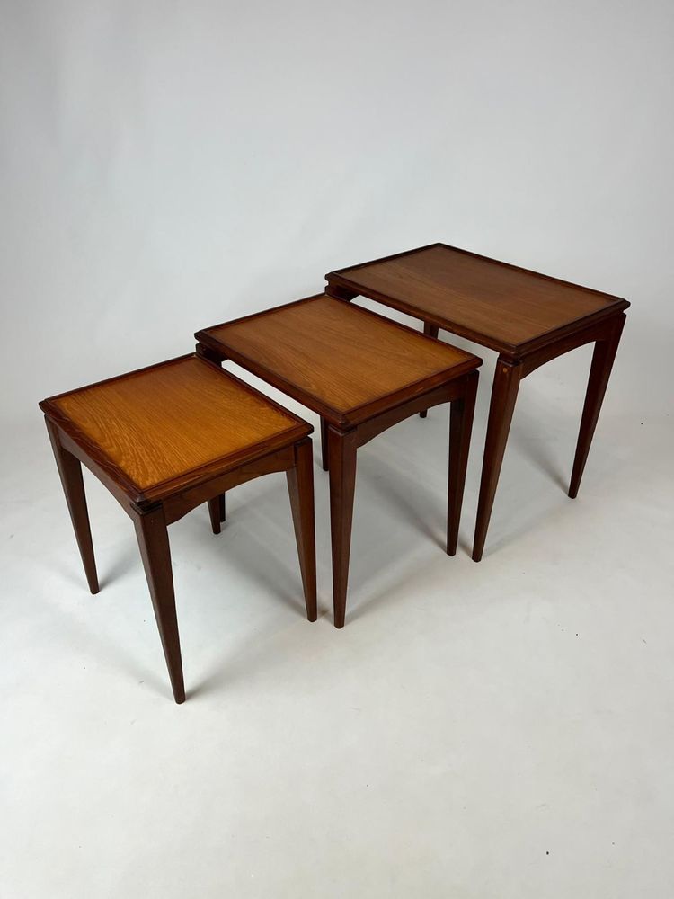 Mesas de encaixe mid century