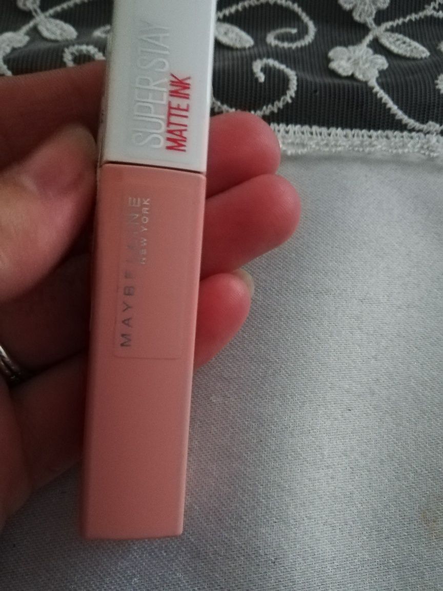 Szminka maybelline matte ink nr 05