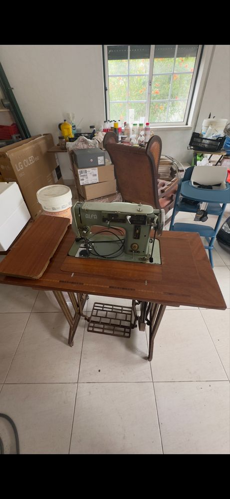 Maquina de costura SINGER