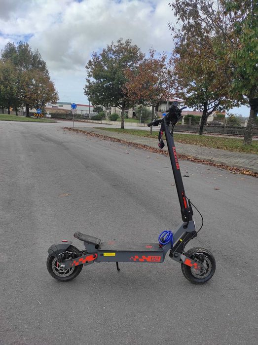 Trotinete kukurin g2 2025!