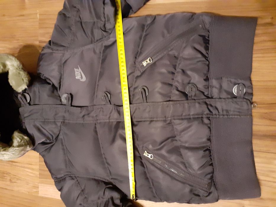 Zimowa damska kurtka NIKE!