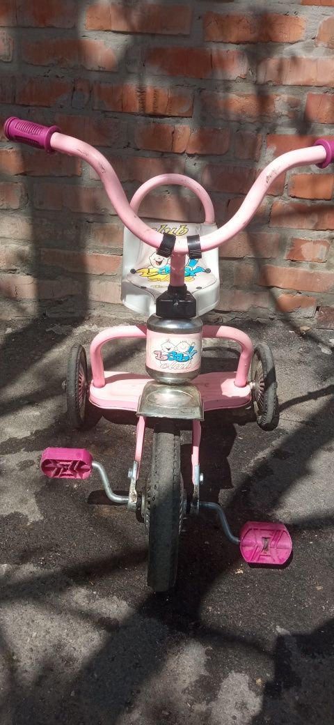 Дитячий трьох колісний велосипед