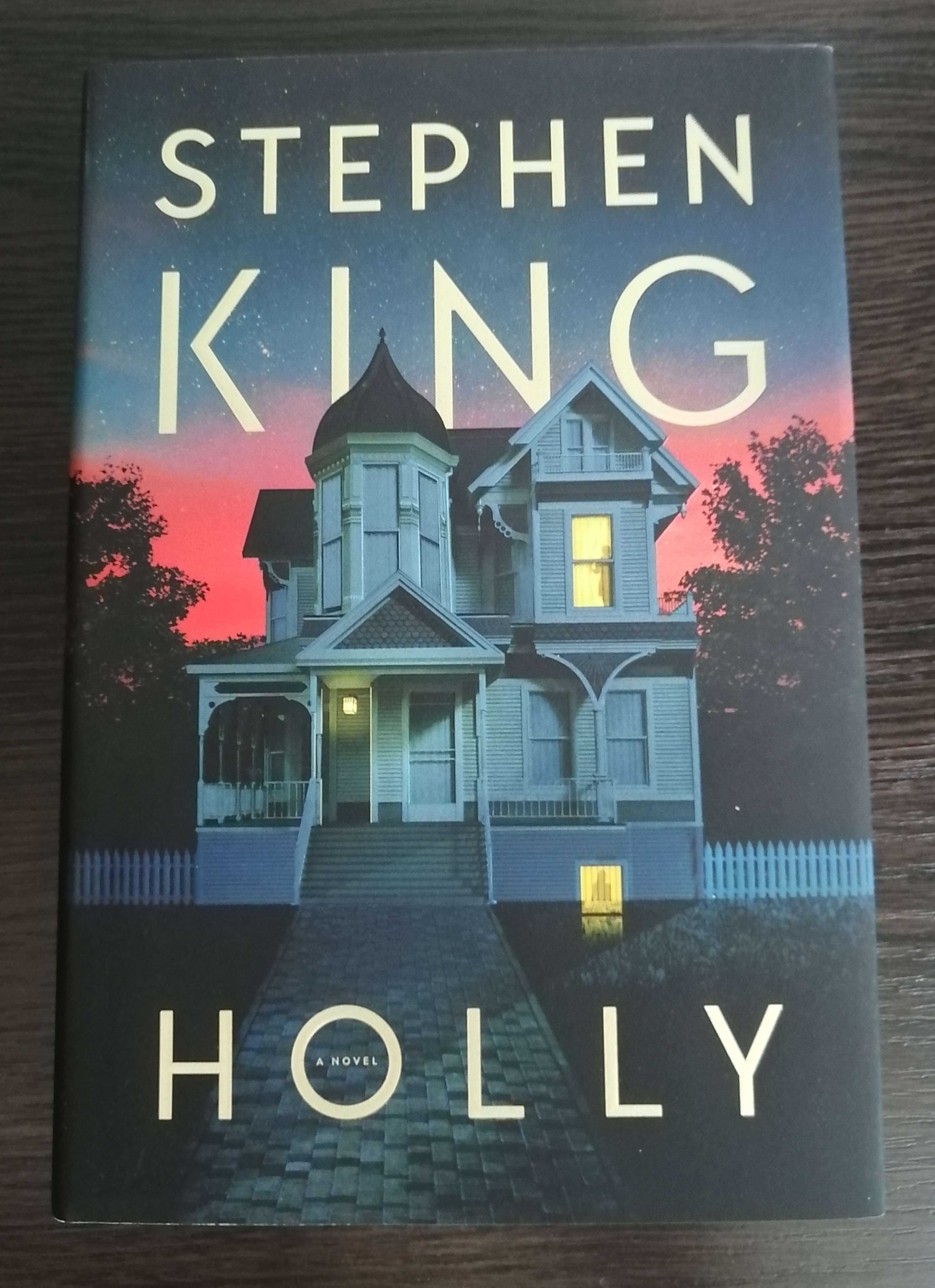 Stephen King Holly, Стивен Кинг Холли (англ), Scribner, Кінг Холлі