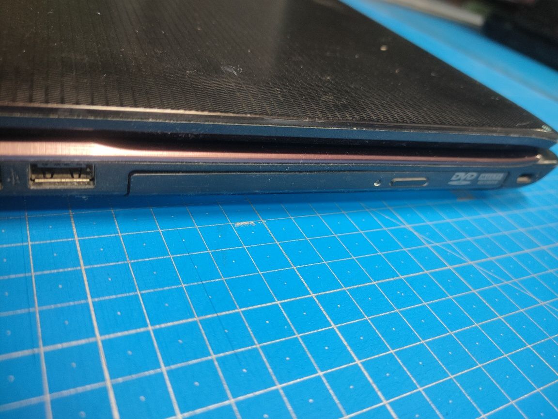 Ноутбук Asus K53SJ