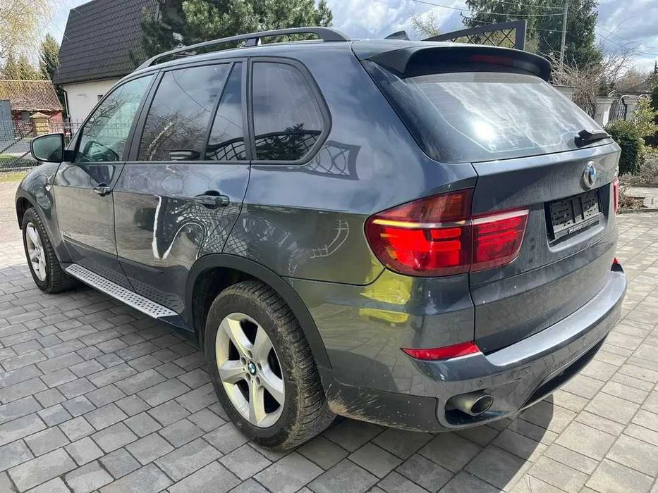 Sprzedam w całości na części - brak silnika