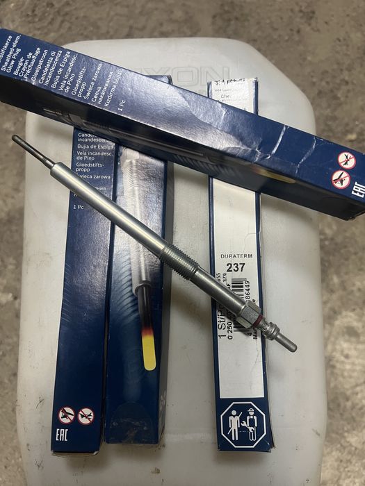 Продам свічки розжарювання,накалу, BOSCH Свеча накаливания