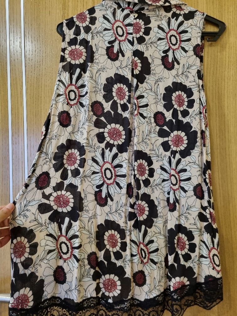 Blusa com estampas CafèNoir
