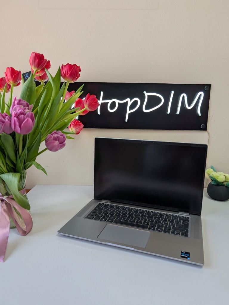 Сучасний Ноутбук Dell Latitude 9520/i7-1185G7/16GB/512GB/FHD/IPS/15.6
