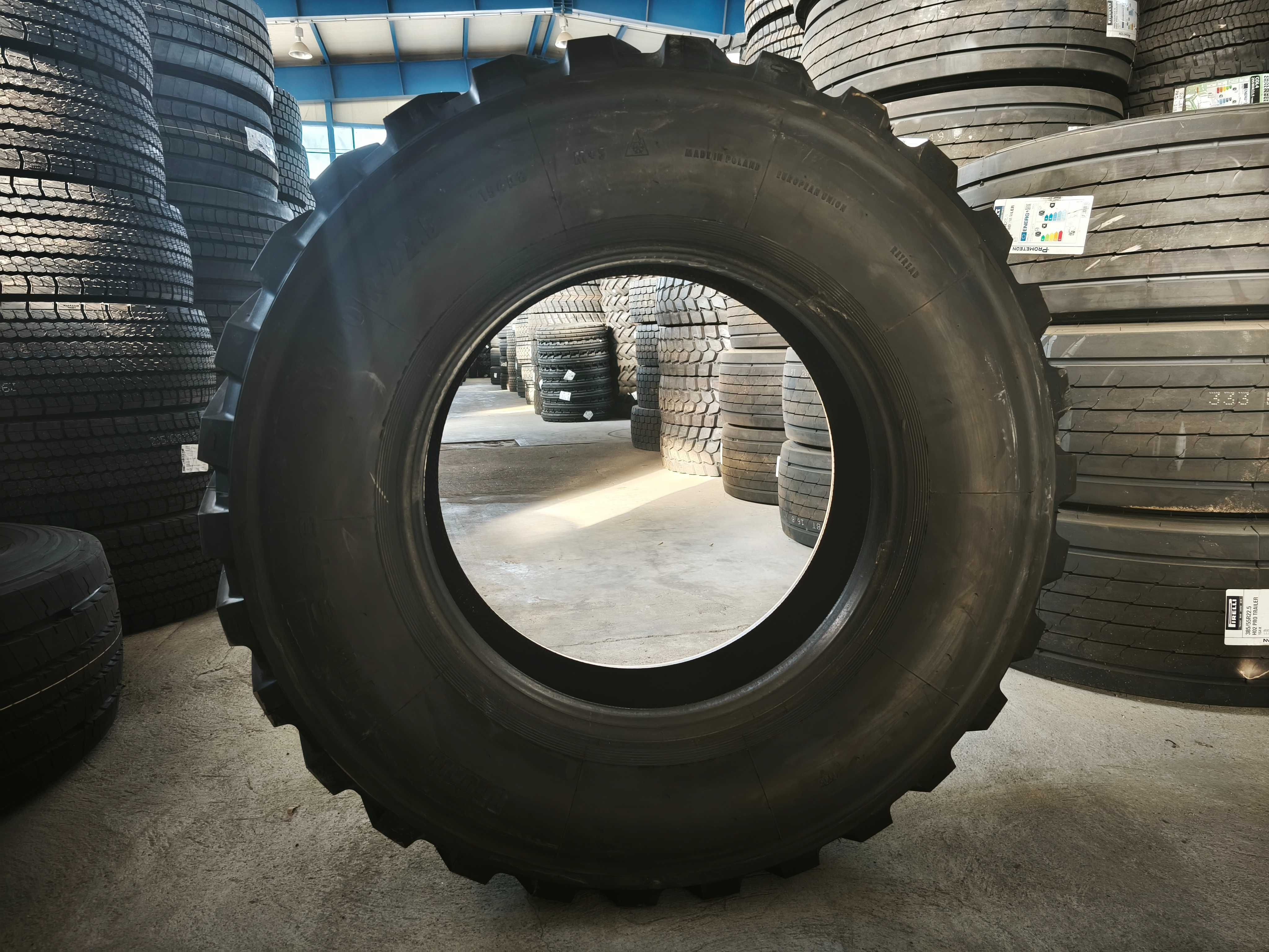 Opony 315/70R22.5 Hokej do koparki. Profil HW Super - cena brutto