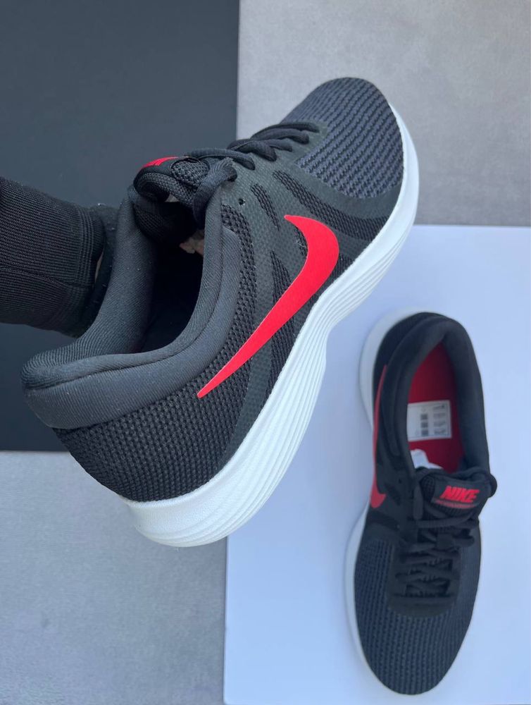 Оригінал| чоловічі кросівки Nike Revolution 4 | кроссовки найк літні