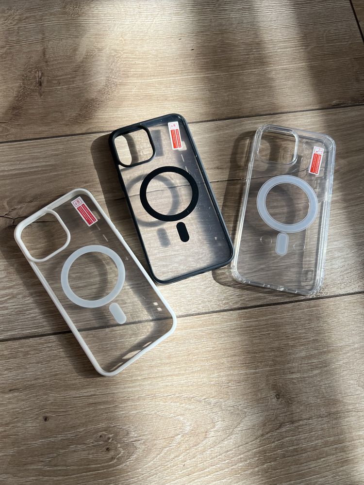 Чохли на iPhone Case Magsafe