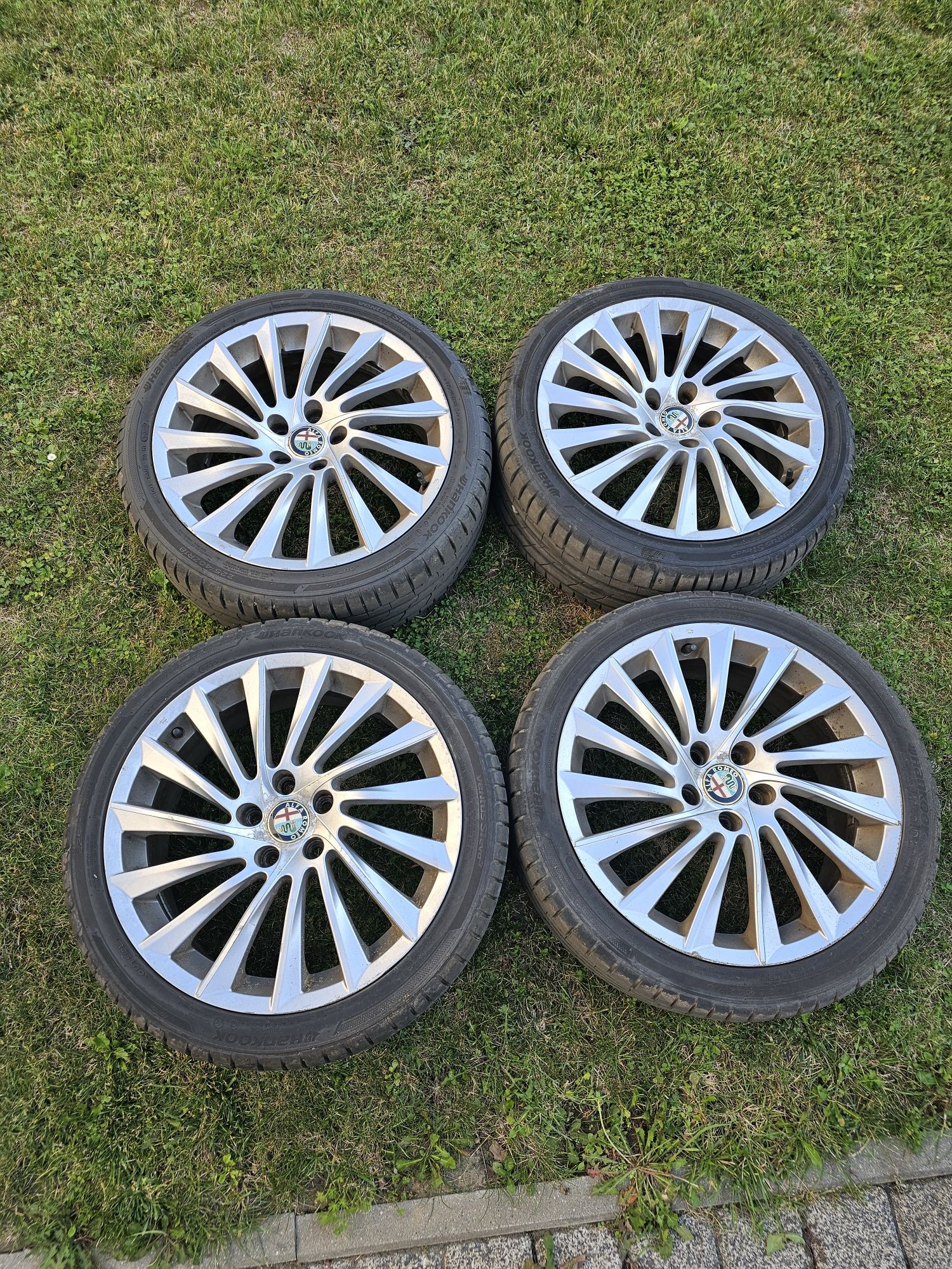 Koła aluminiowe Alfa Romeo Giulietta 18 cali letnie 225/45/18