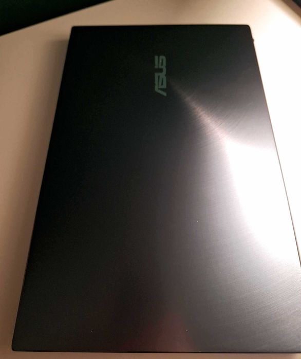 Laptop 14" Asus ZenBook UM42I