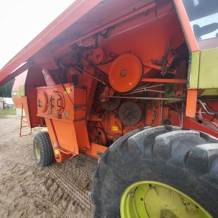 Kombajn zbożowy Dronningborg 4000 hydrostatic