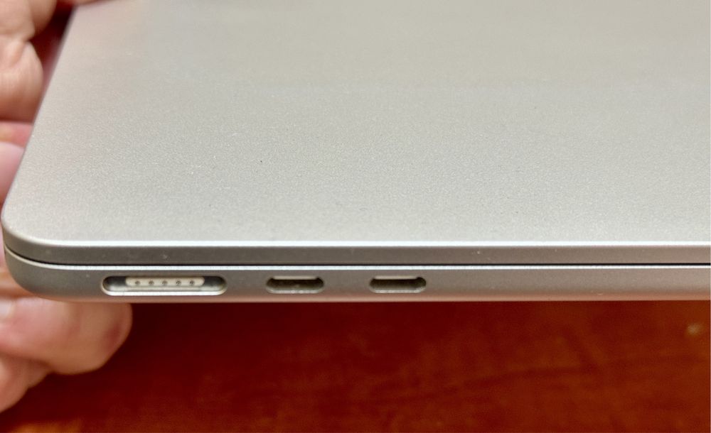 Ноутбук Apple MacBook Air 13 M2 2022 256GB 8RAM Starlight