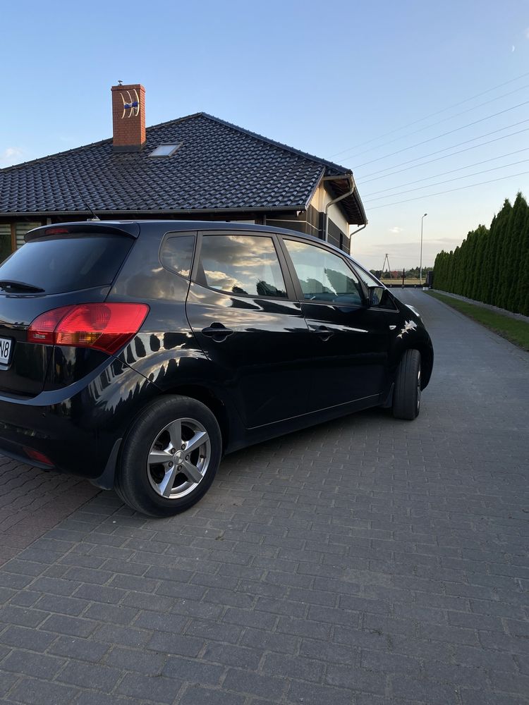 Kia Venga 1.4 90