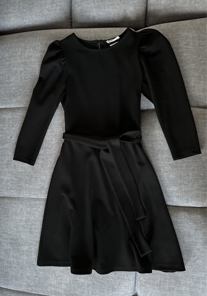 Reserved sukienka Mała czarna XS