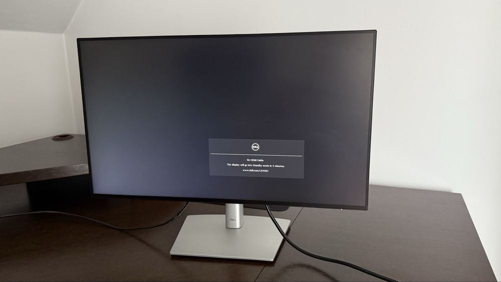 Monitor Biurowy DELL 24" U2422H Prawie Nowy