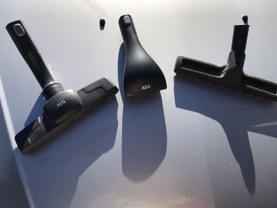 Escovas AEG originais para aspirador VX