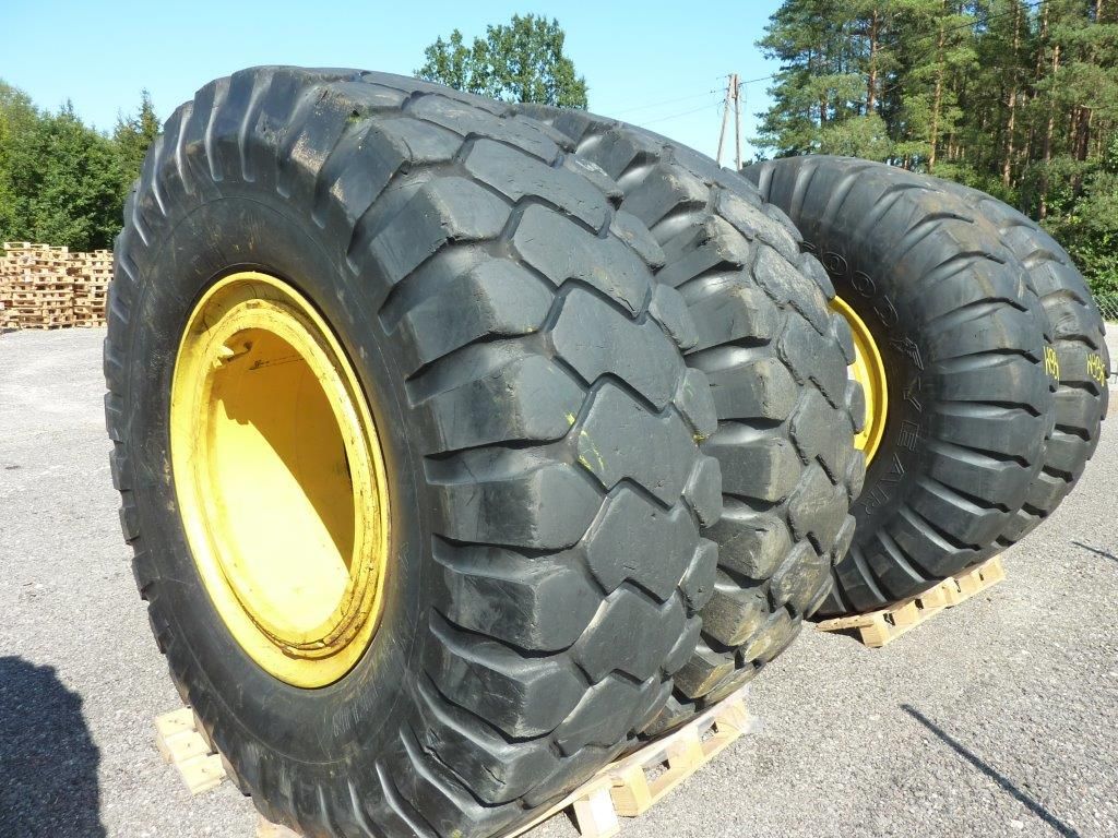 2x Koło używane 24.00R35 24.00-35 MICHELIN 3500zł(szt.) W937