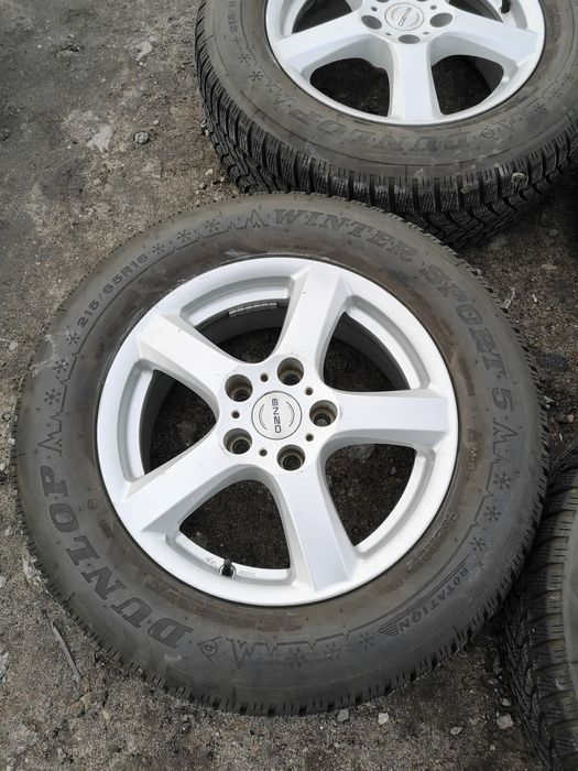 Komplet kół zimowych 5x114,3 Renault Nissan Dacia Kia 215/65/16 Dunlop