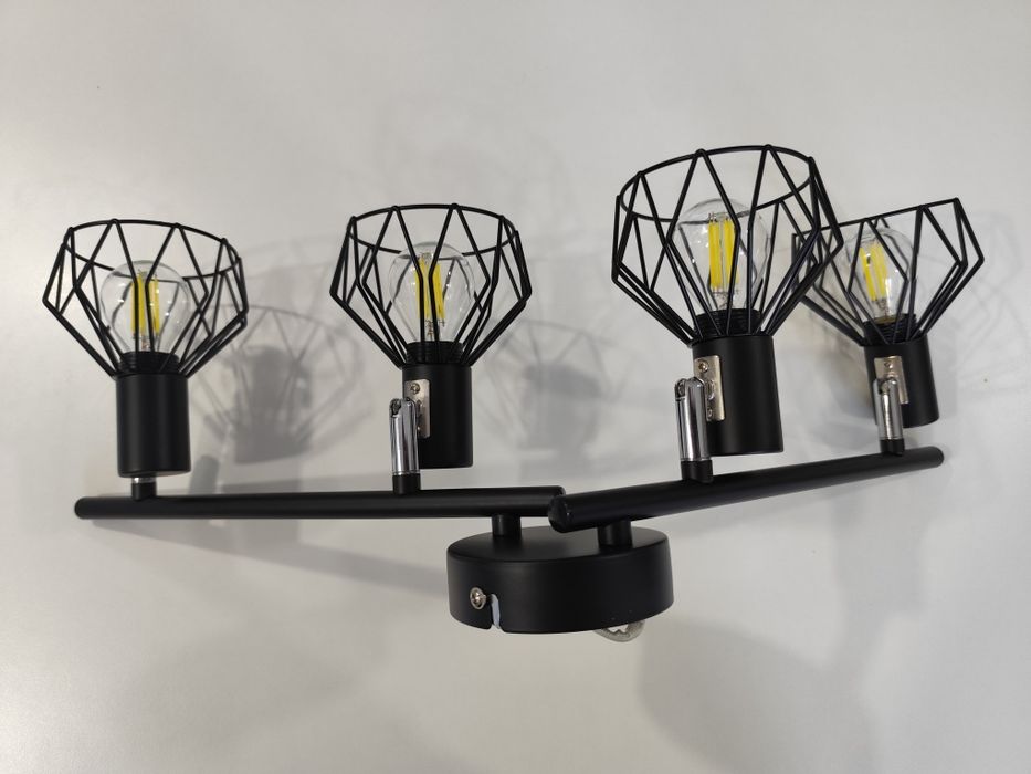 Candeeiro com 4 pontos de luz