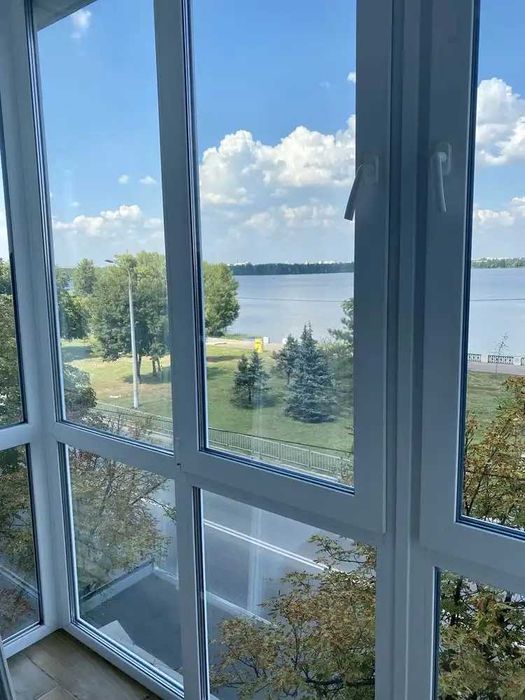 Сдам 1 комнатную квартиру Сичеславская Набережная 16 ( Центр города)