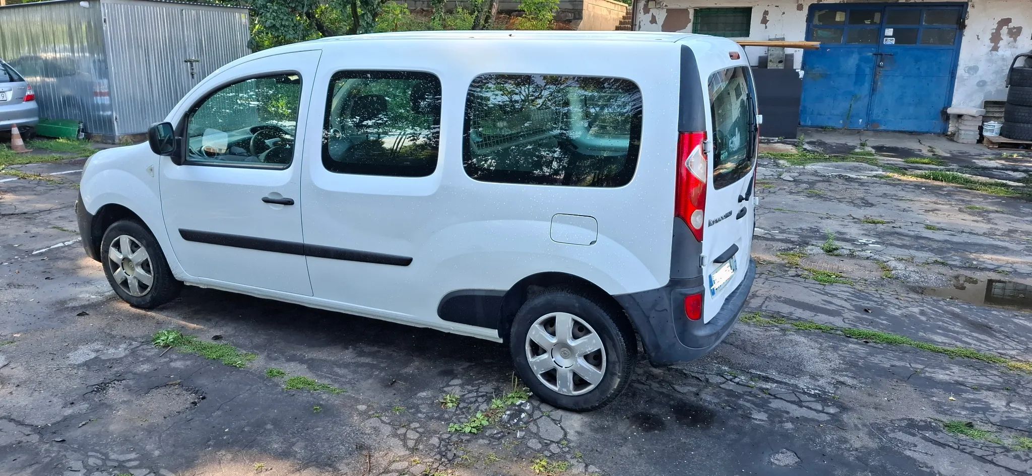 Renault Kangoo Renault kangoo maxi long klima przeszklony osobowy 1.5 dci