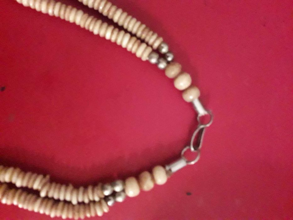 Colar comprido (peça única)