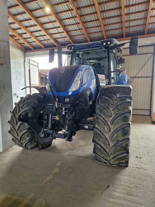 New Holland T7.245 AUTO COMMAND STAGE V  Pierwszy właściciel, zakupiony w Polskim Salonie